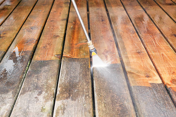 Why Choose Our Certified Pressure Washing Experts for Your Project Needs in Sanford, FL?